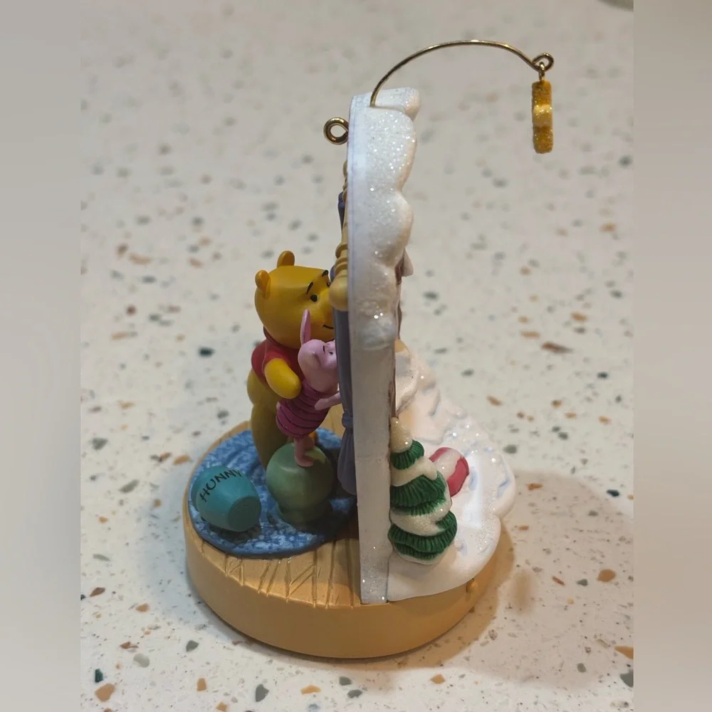 Hallmark Keepsake 2008 “Lucky‎ Star” Winnie the Pooh Ornament • Magic Sound Rare